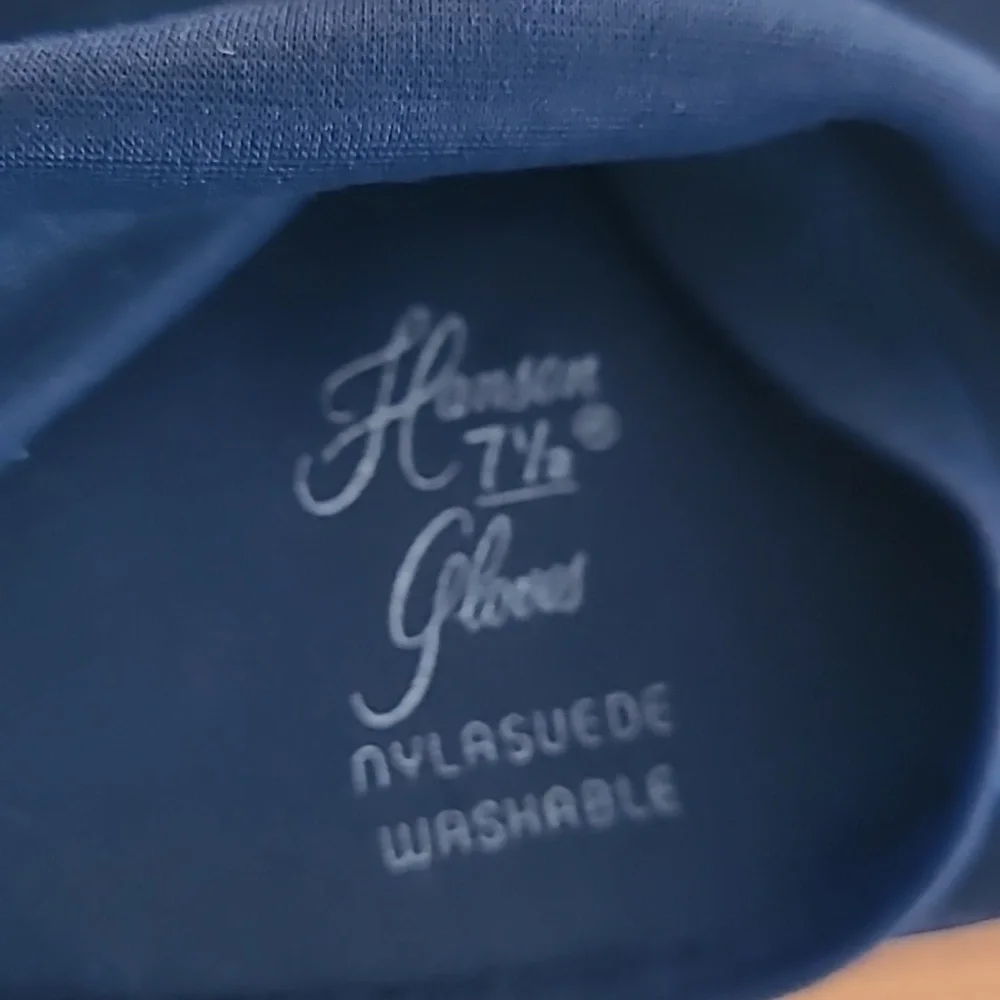 VINTAGE GLOVES GROUP OF FIVE - Picture 4 of 15